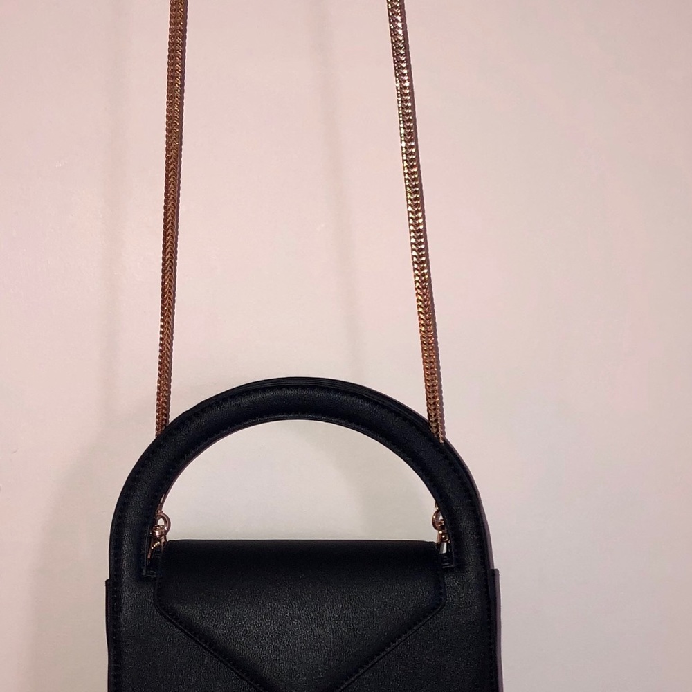 Handbag - Picture 2 of 8